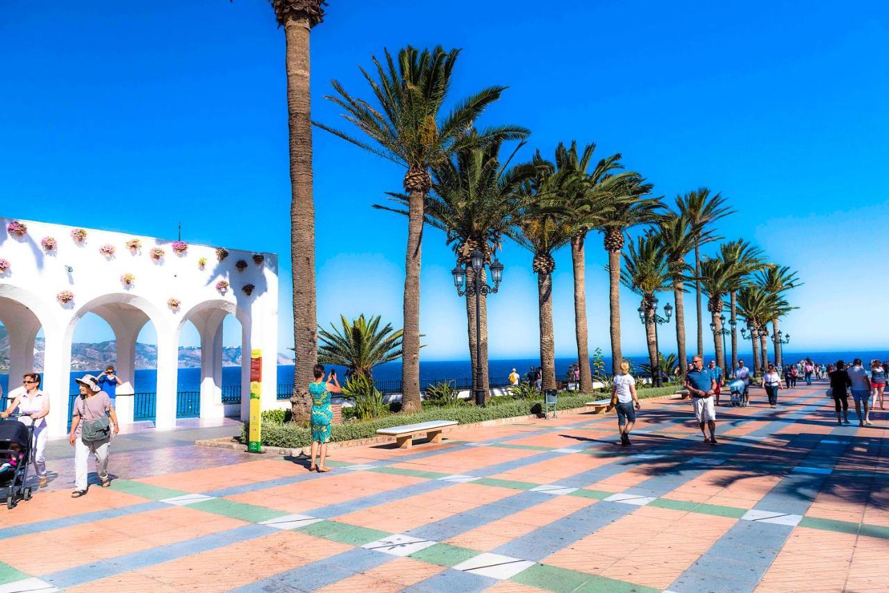Nerja Center Apartment With Sea View Exteriér fotografie
